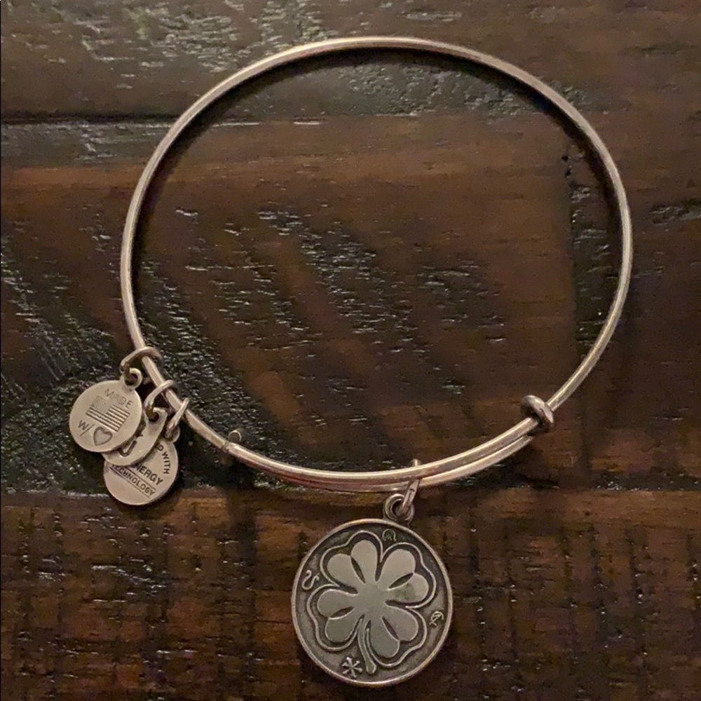 Alex and Ani four leaf clover bracelet